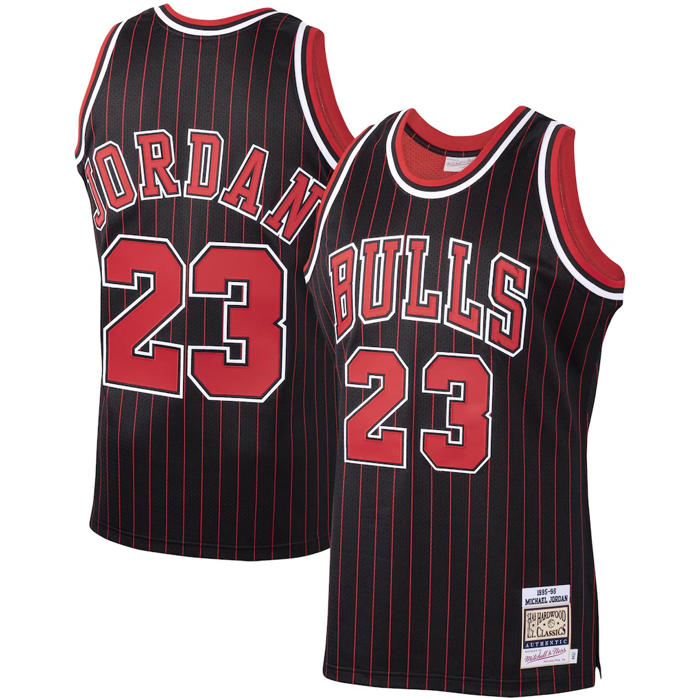 Leonaf C.Bulls #23 Michael Jordan Mitchell & Ness Black 199596 Hardwood Classics Authentic Jerseys