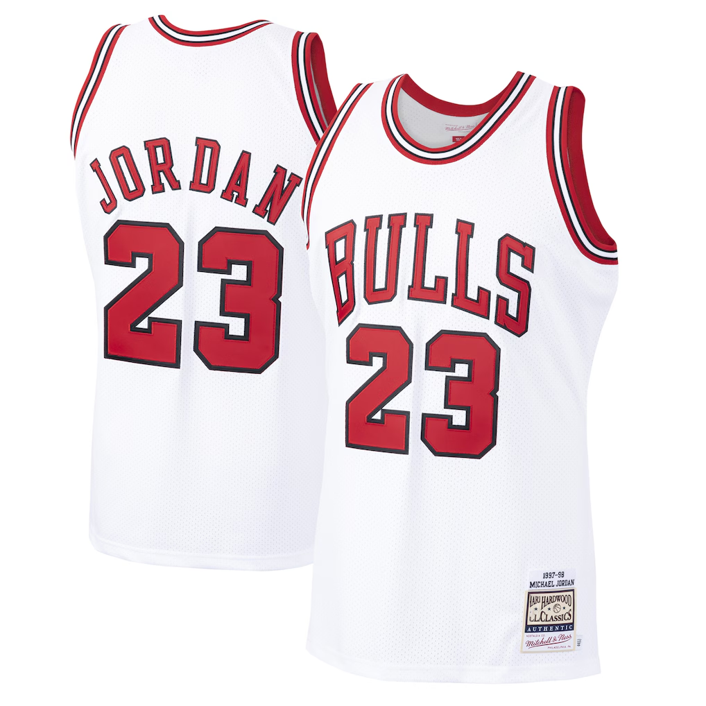 Leonaf C.Bulls #23 Michael Jordan Mitchell & Ness White 199798 Hardwood Classics Authentic Jerseys